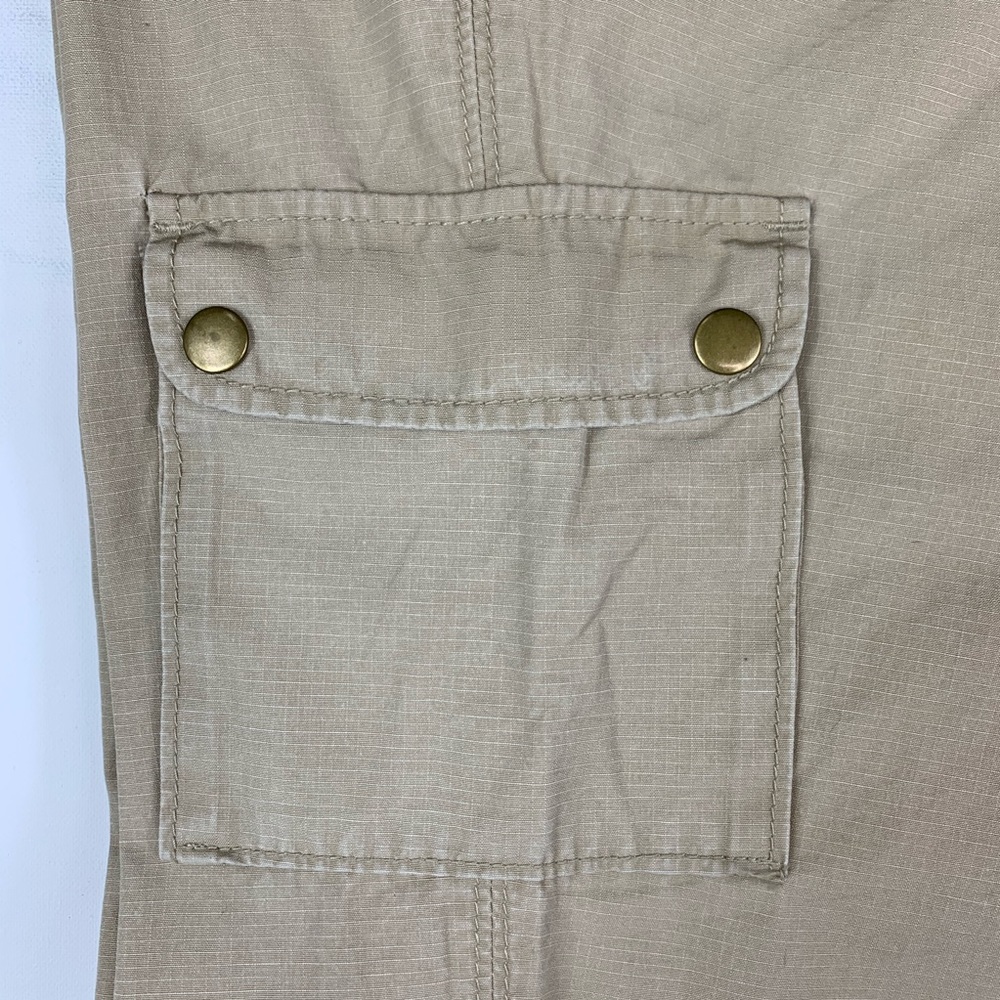 Old Navy Pants - Picture 6 of 6